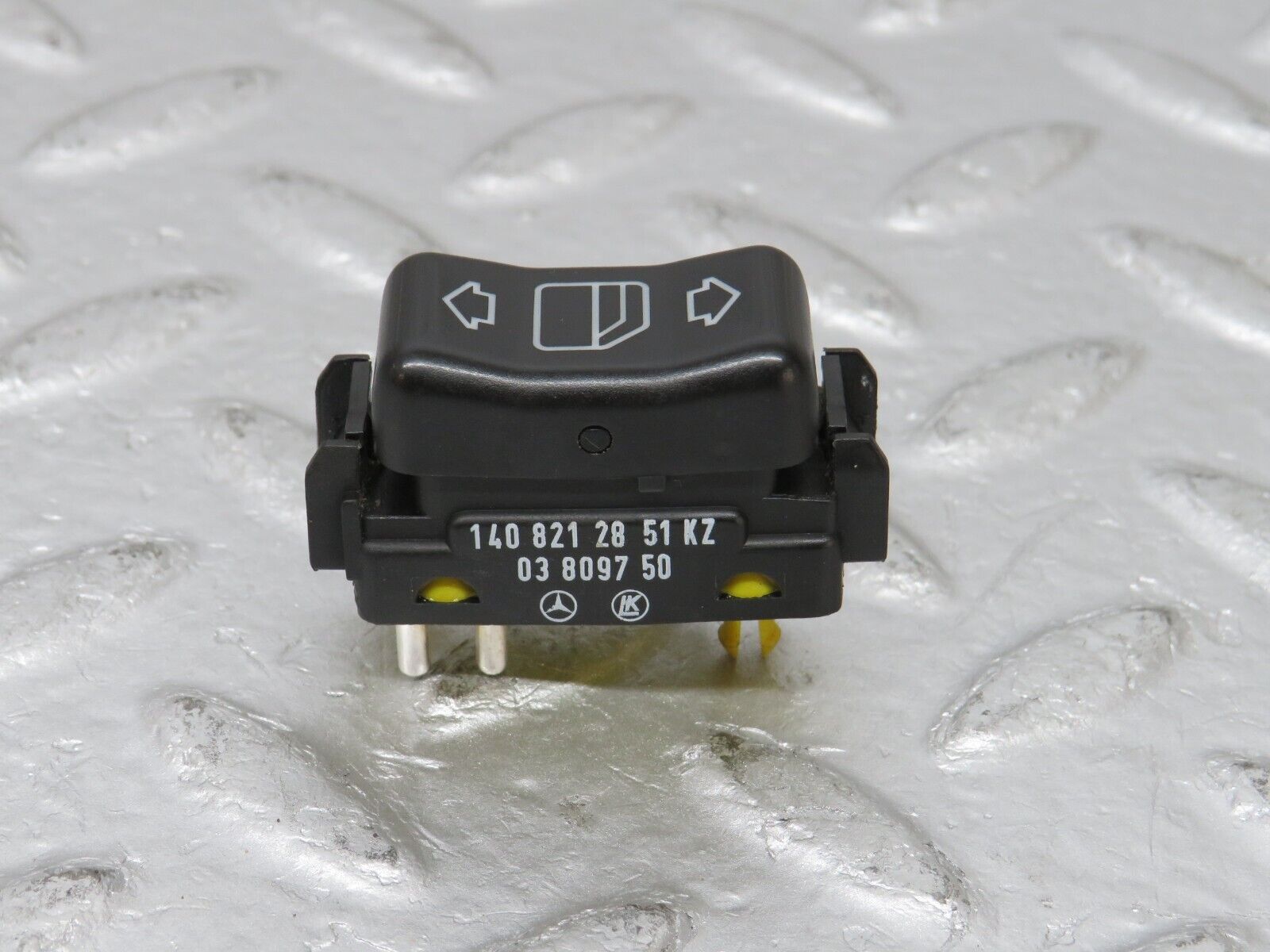 33319 Mercedes-Benz W202 C180 Electric Window Switch Right 1408212851