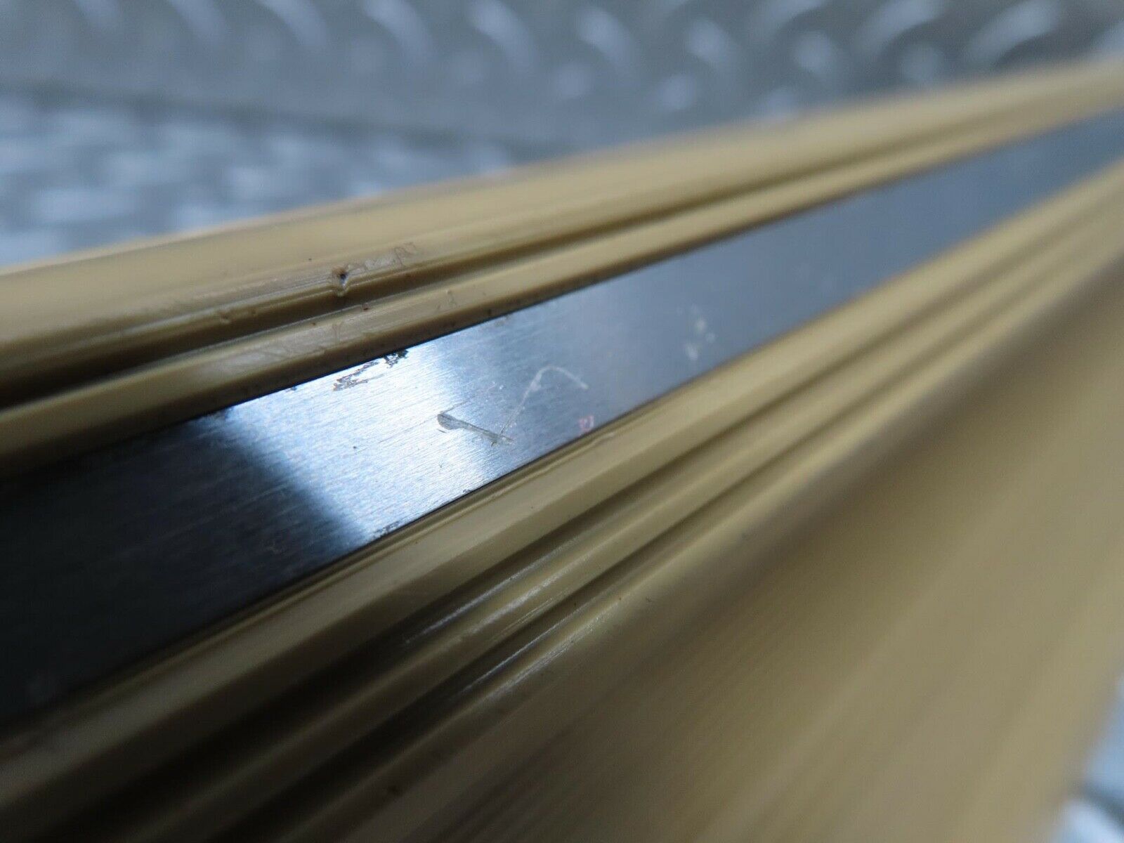 15392 Mercedes-Benz W123 230E Front Left Door Sill Trim Beige