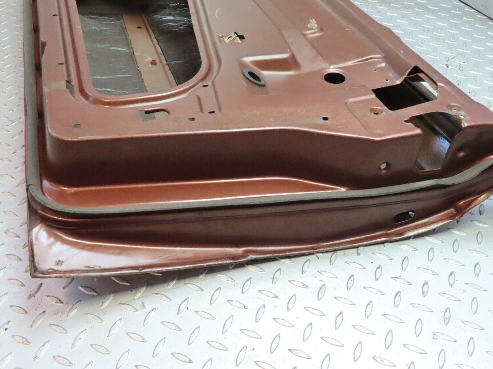 18808 Mercedes-Benz W116 Front Right Door