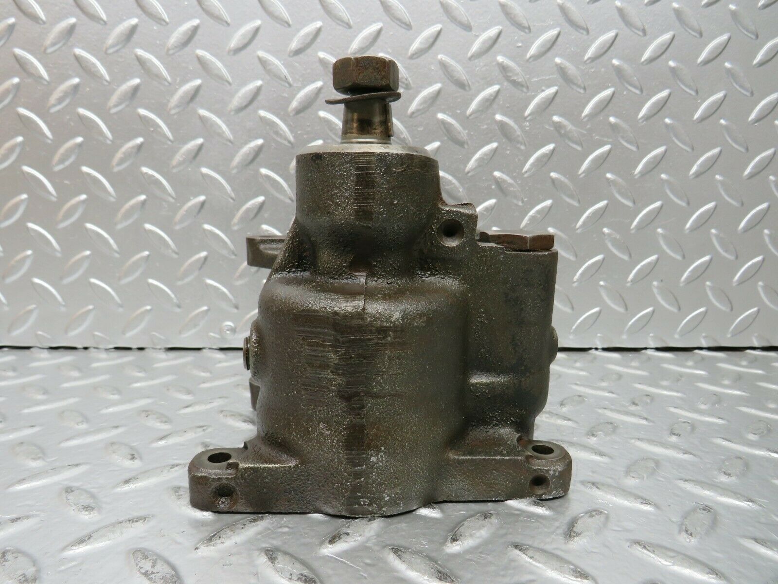 23306 Mercedes-Benz W116 350SE Power Steering Pump 1164601880