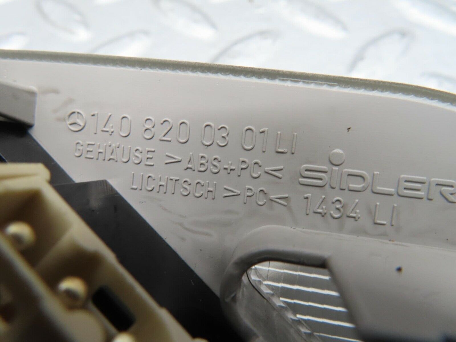 14939 Mercedes-Benz W140 S320 Rear Reading Light Pair 1408200301