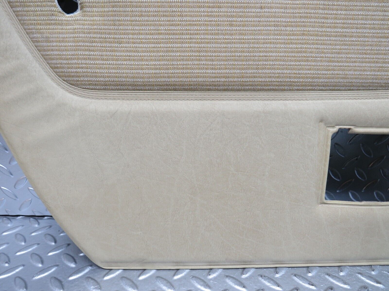29619 Mercedes-Benz W123 230E Rear Left Door Card Beige