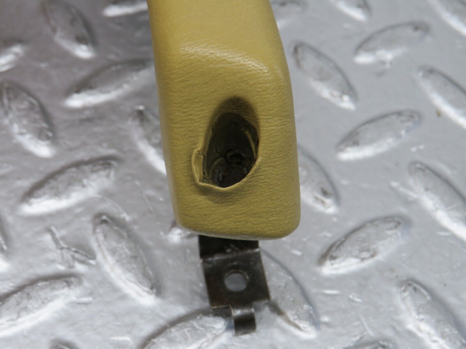 34342 Mercedes-Benz C126 380SEC Coupe Rear Right Interior Handle