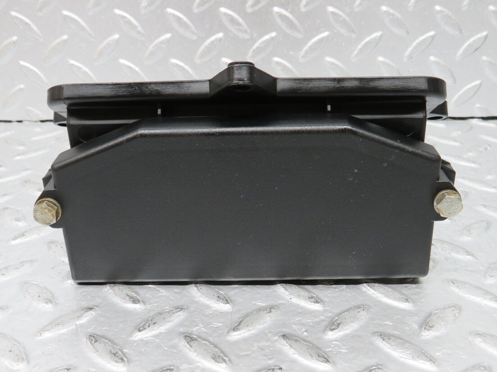 33410 Mercedes-Benz W202 C180 Grommet Rail Bracket 2025400673