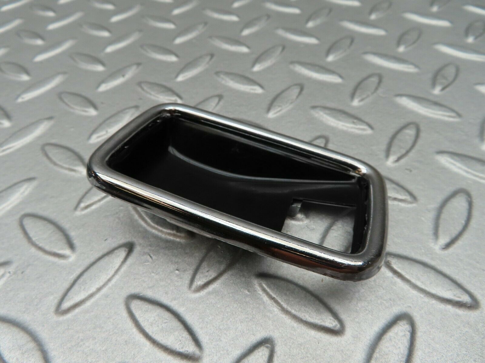 4524 Mercedes-Benz W123 230E Chrome Frame For Door Opener Right 1087660611