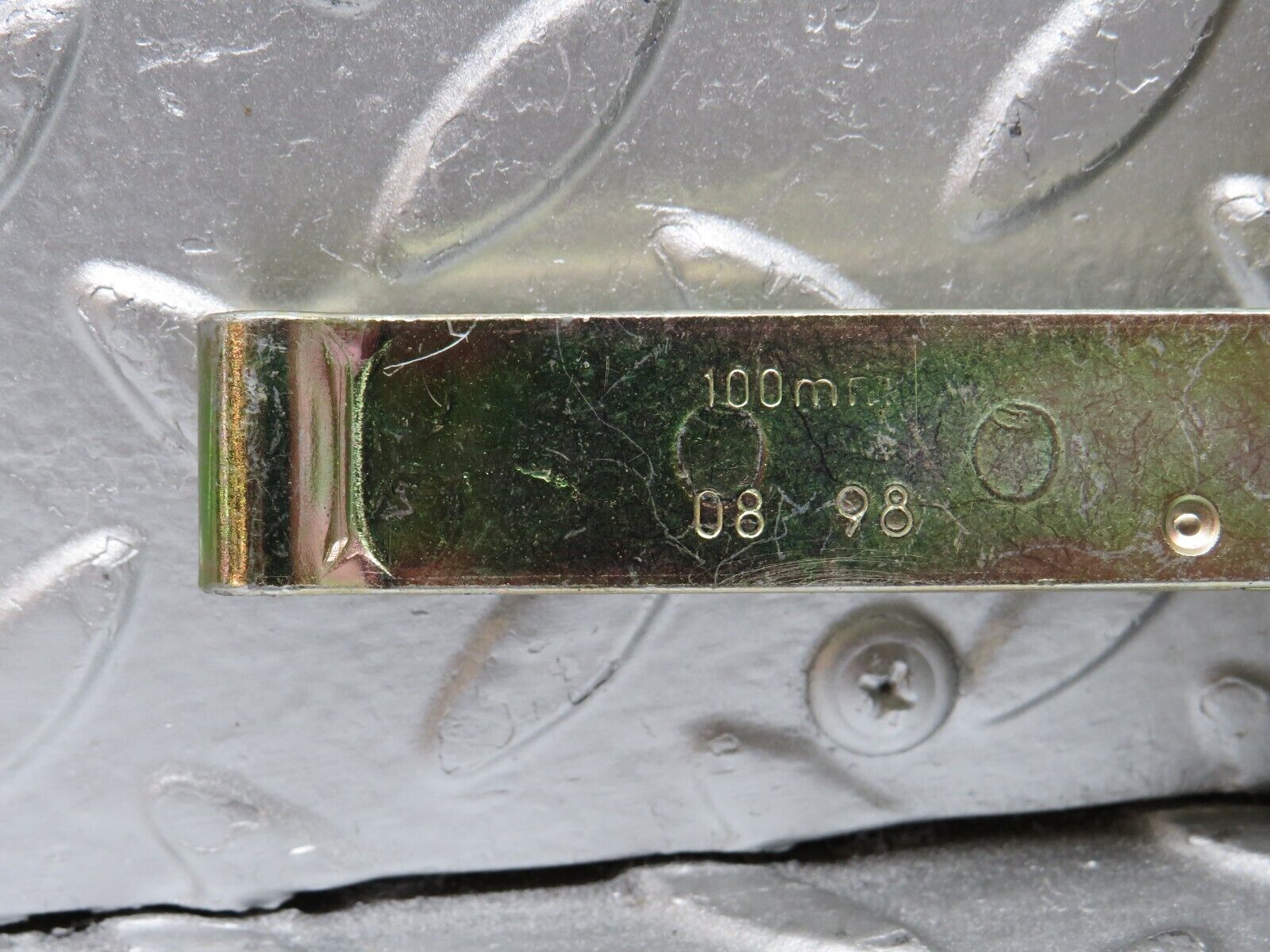 32441 Mercedes-Benz S124 300TE Wagon Door Safety Check Strap