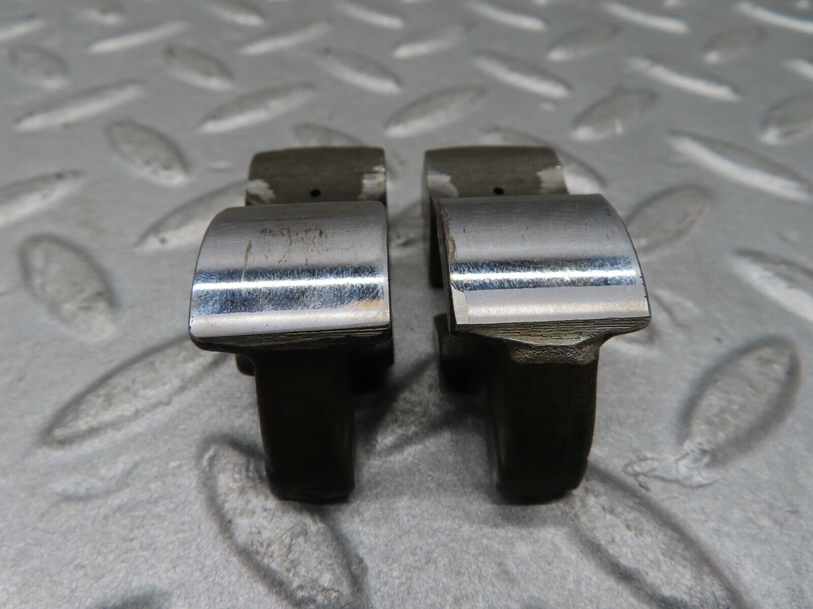 16957 Mercedes-Benz C123 280CE Coupe Valve Rocker Arm With Retaining Spring