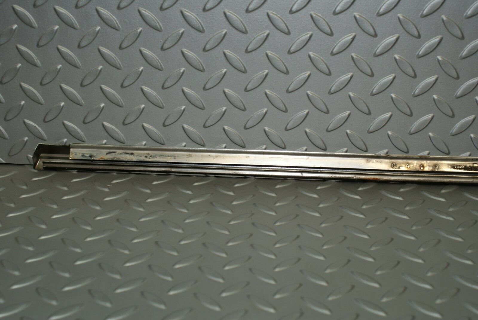 3125 Mercedes-Benz W115 220D Rear Left Door Chrome Moulding Trim