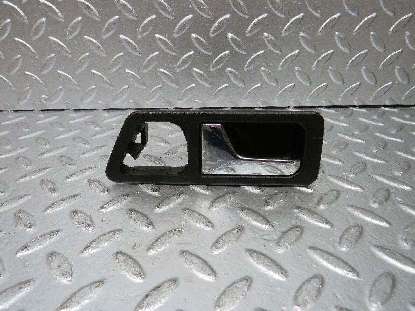 25249 Mercedes-Benz W201 190D Left Interior Door Handle 2017660164