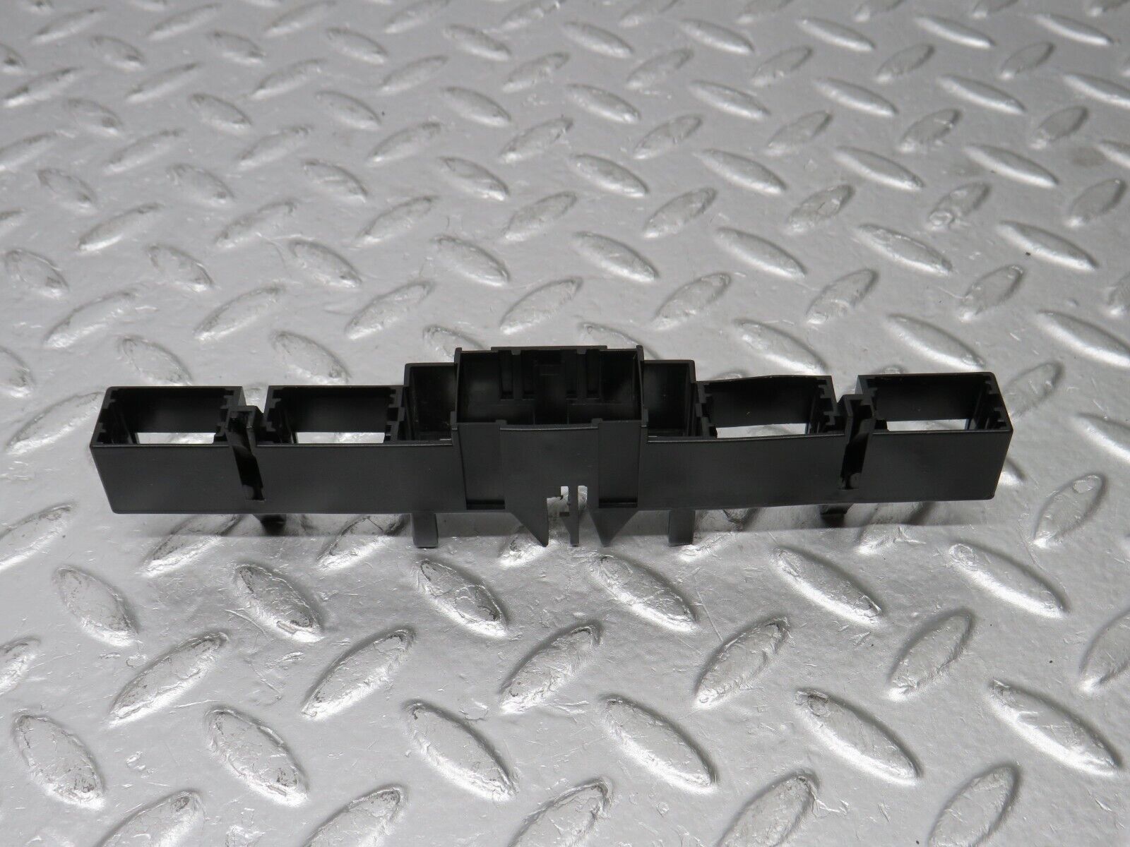 38387 Mercedes-Benz R129 280SL Coupe Connector Holder 1295451340