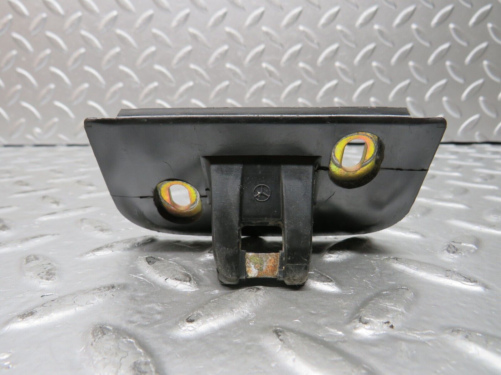 30338 Mercedes-Benz W124 230E Trunk Lock Latch