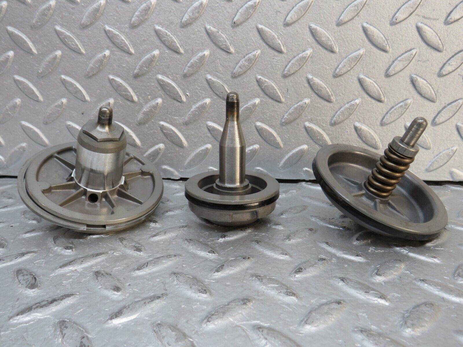 37686 Mercedes-Benz W109 300SEL Automatic Gearbox Piston