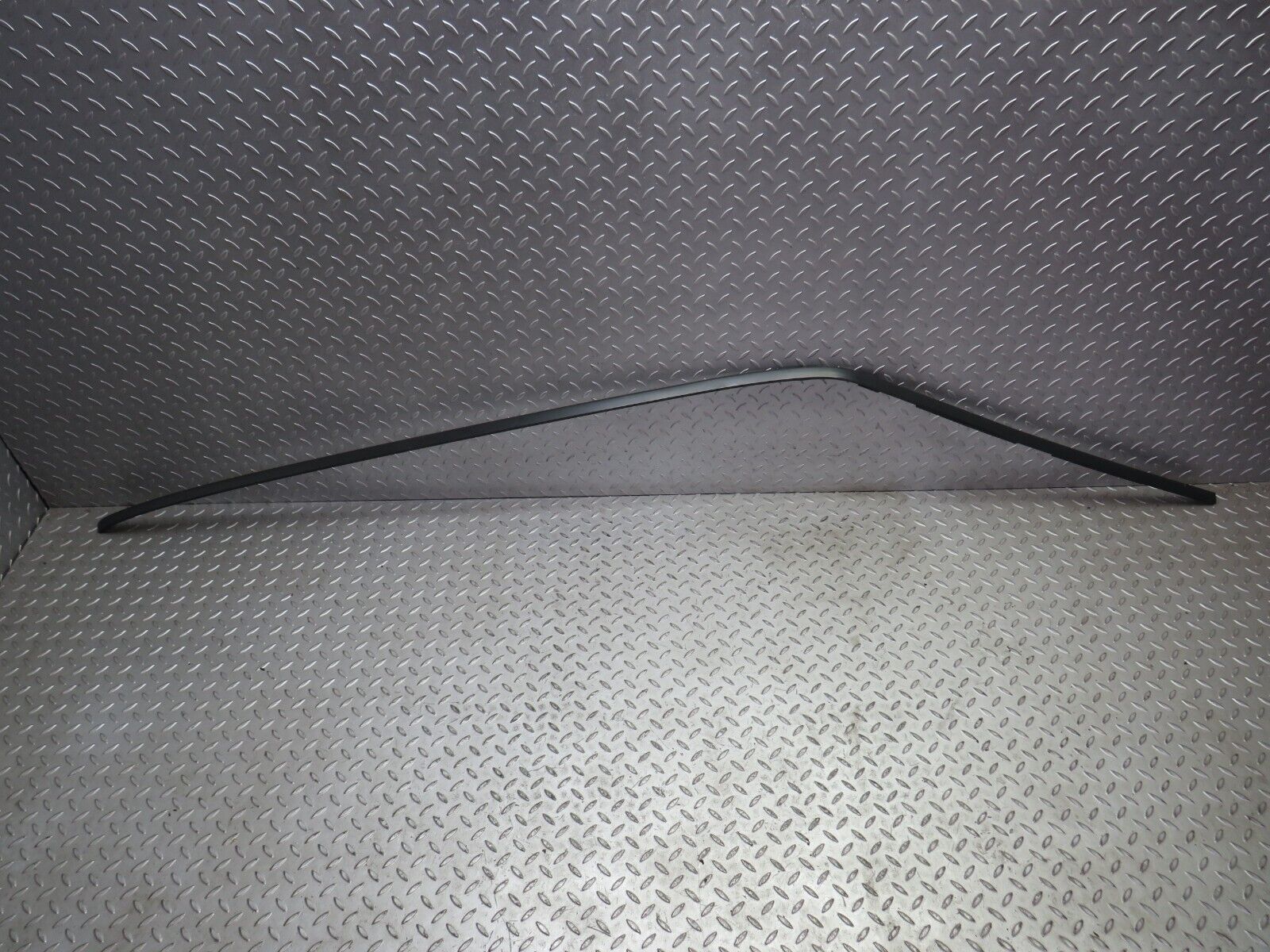 34236 Mercedes-Benz W124 260E Roof Chrome Trim Right Side 1246900497