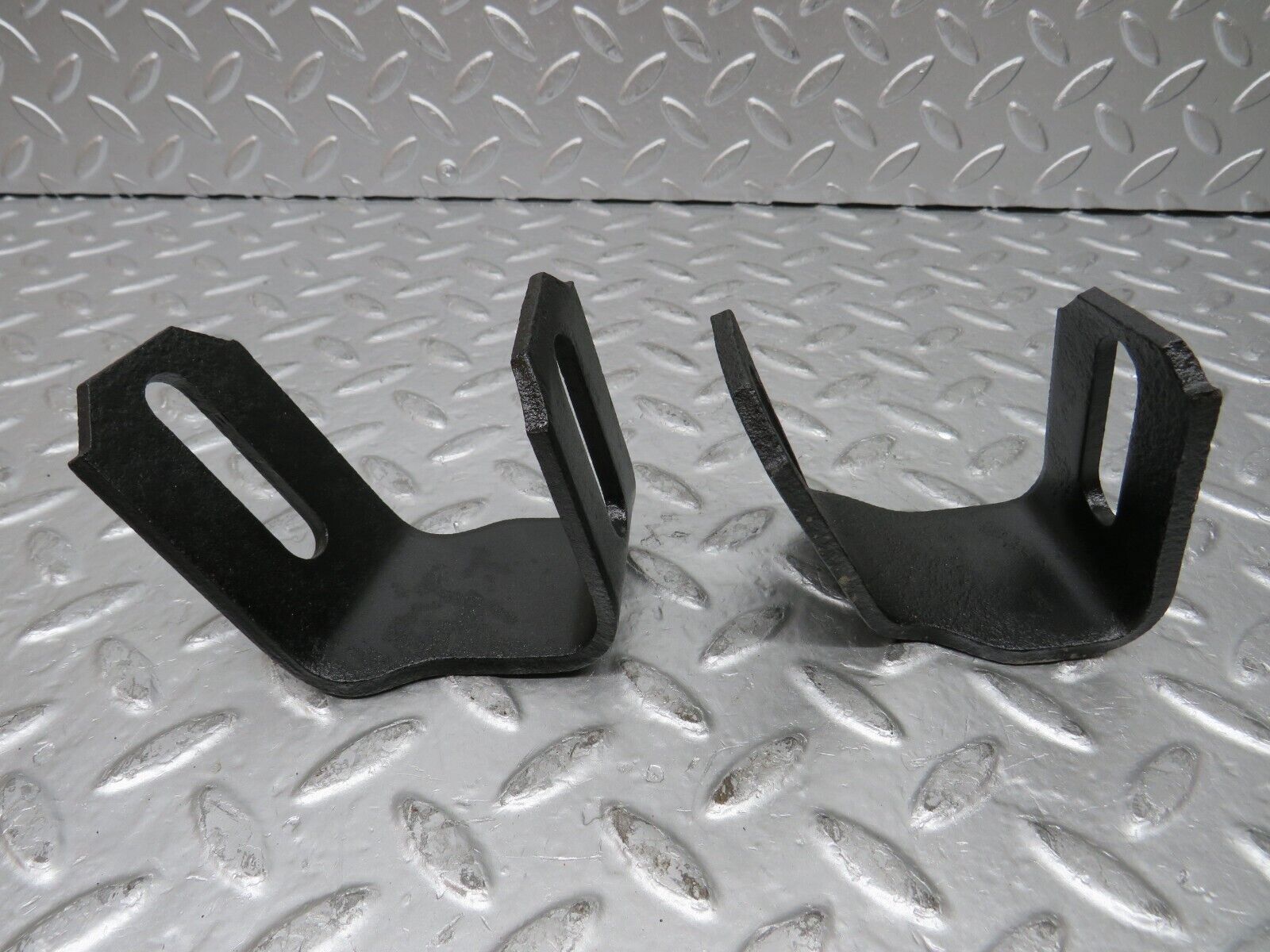 26754 Mercedes-Benz W116 450SE Front Bumper Holder Bracket Pair