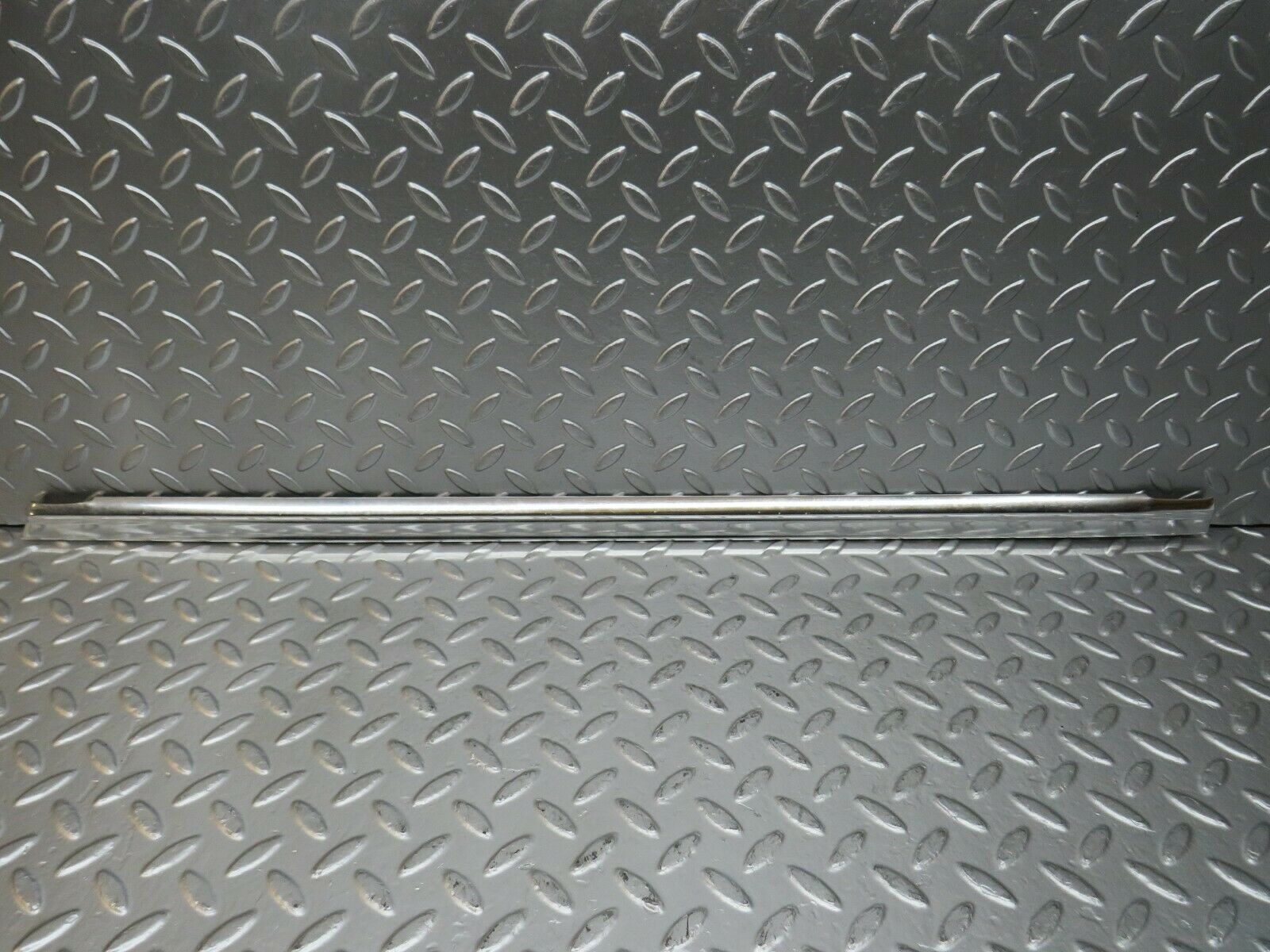 24543 Mercedes-Benz W108 Front Left Door Chrome Moulding Trim