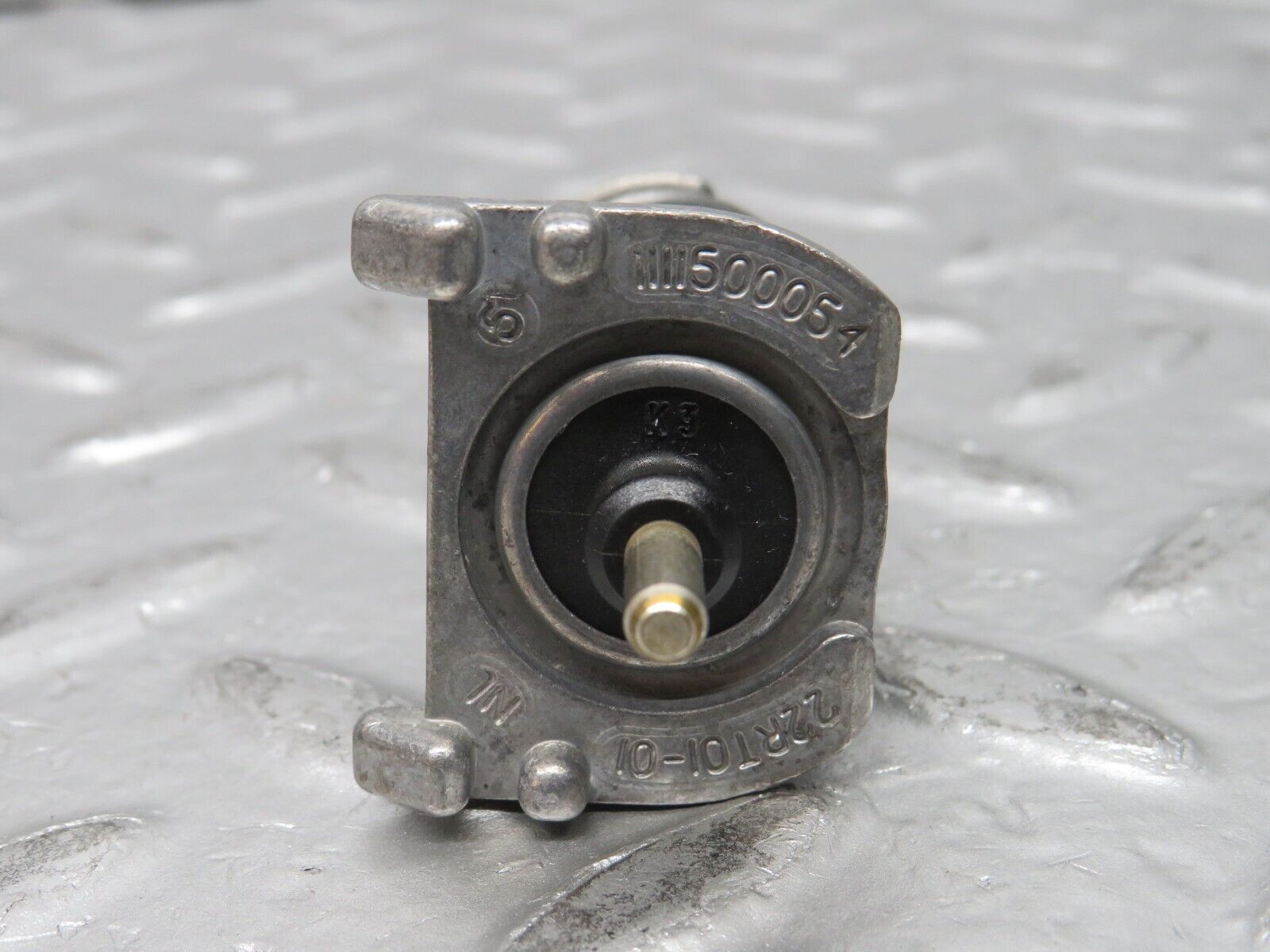 31460 Mercedes-Benz S124 220TE Wagon Air Intake Heating Element 1111500054