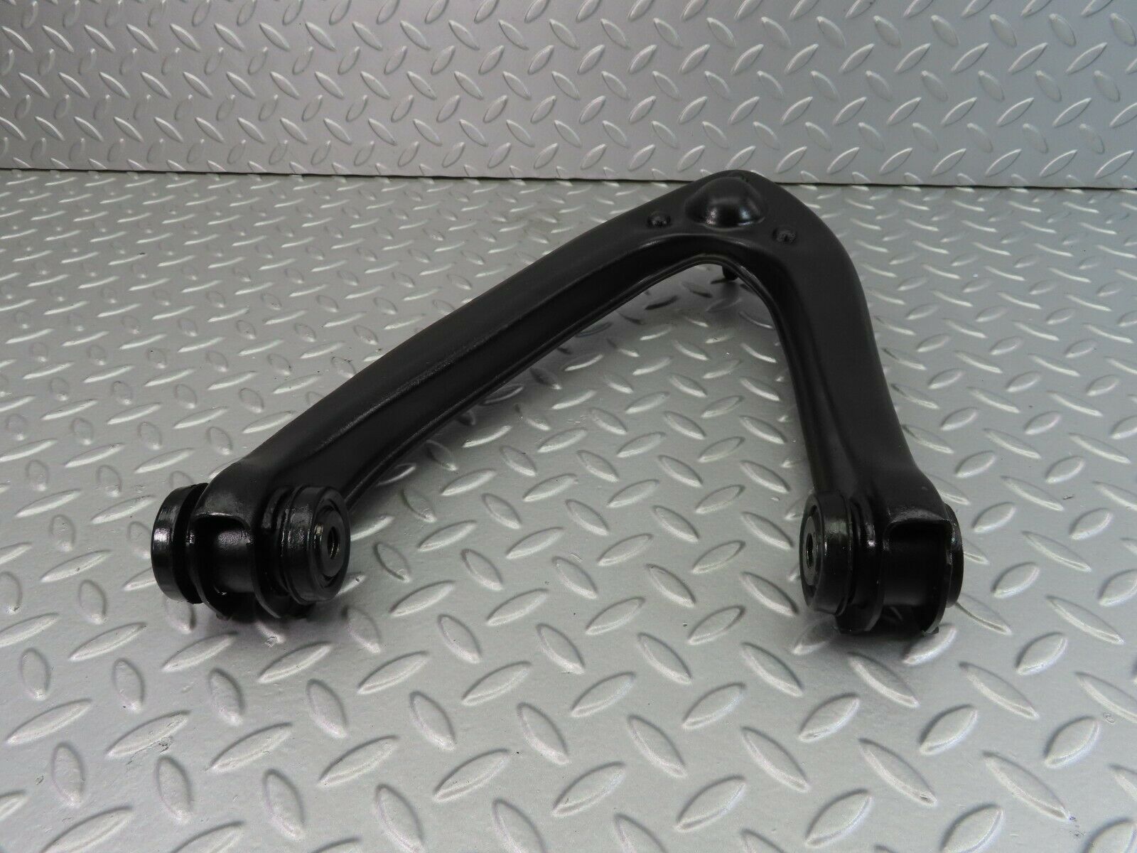 7214 Mercedes-Benz C107 350SLC Coupe Upper Control Arm Right