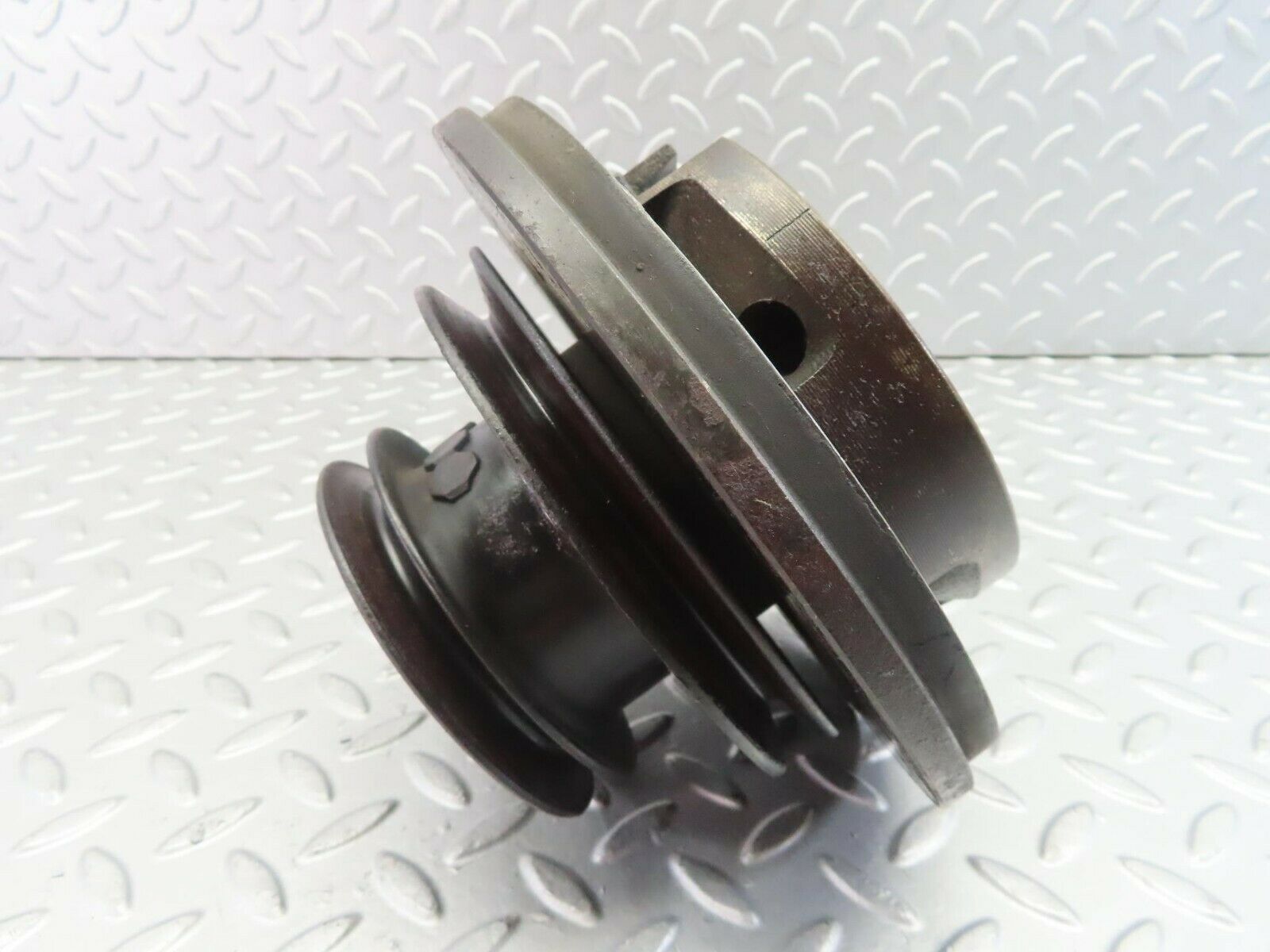 7557 Mercedes-Benz Crankshaft Vibration Damper With Pulley 6170310007