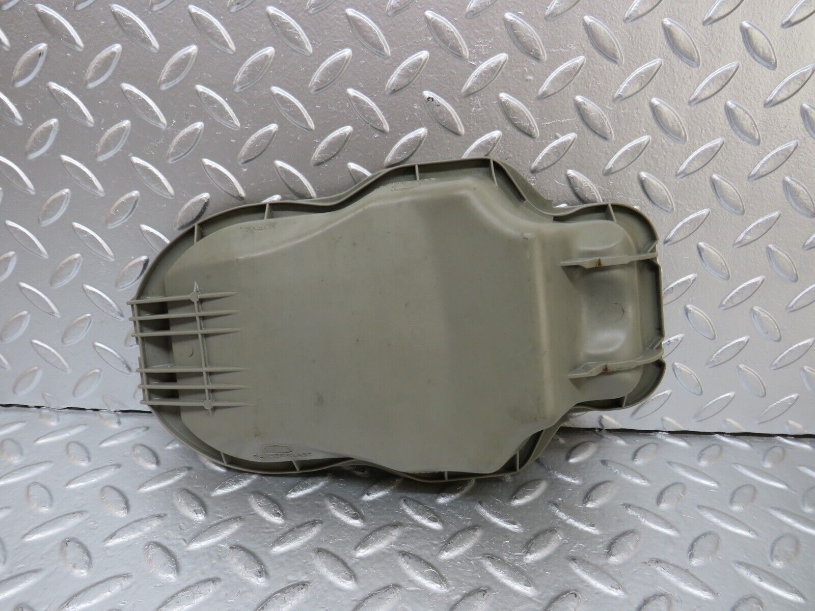 25601 Mercedes-Benz W123 200 Headlight Back Cover Right