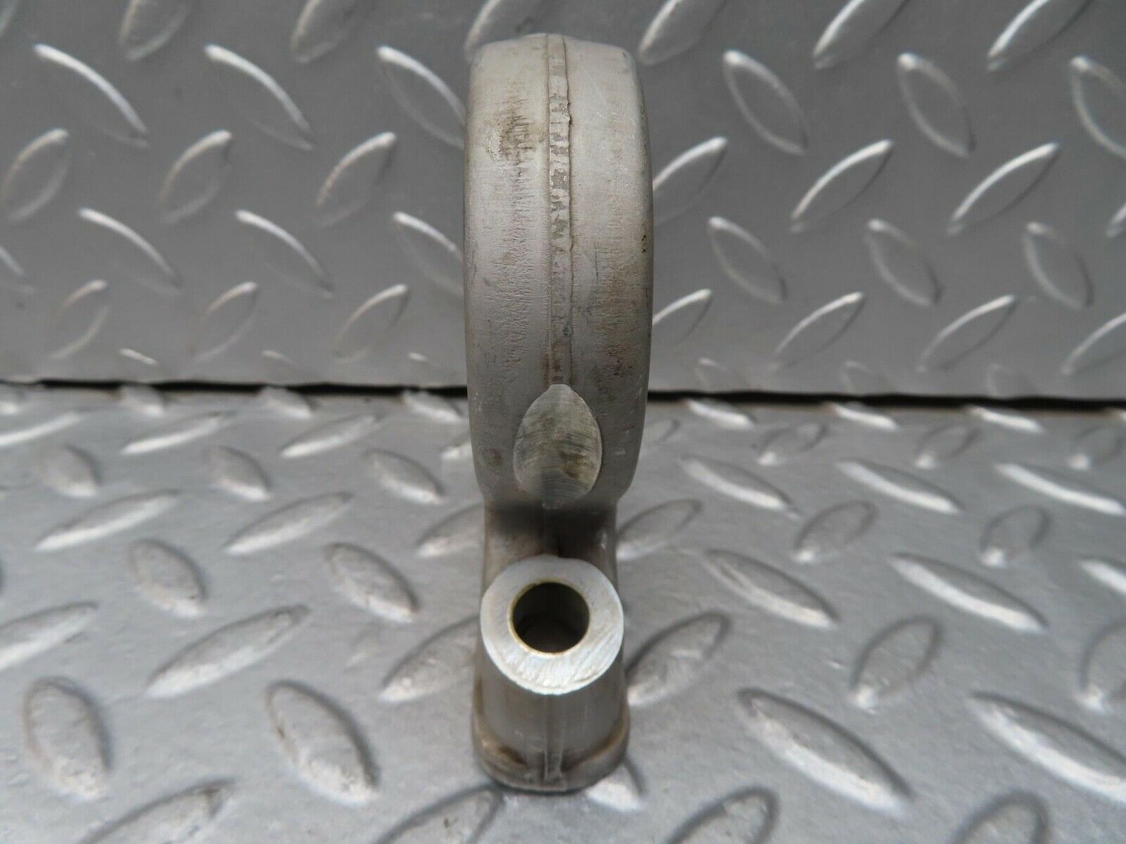 16547 Mercedes-Benz C107 350SLC Coupe Camshaft Tower Bearing 1160512118