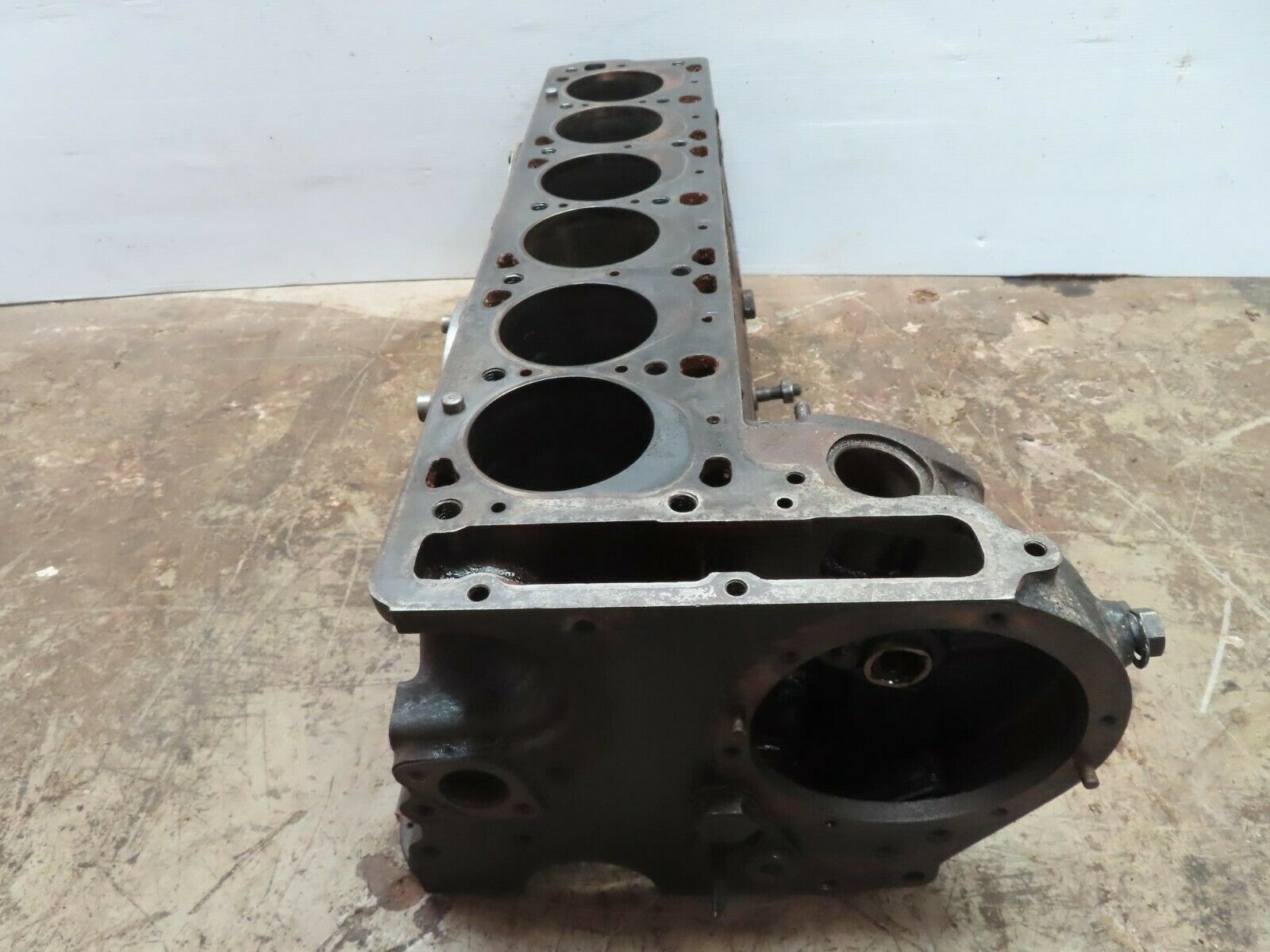 10193 Mercedes-Benz W111 220SE Engine Block 1270110601 M127.982