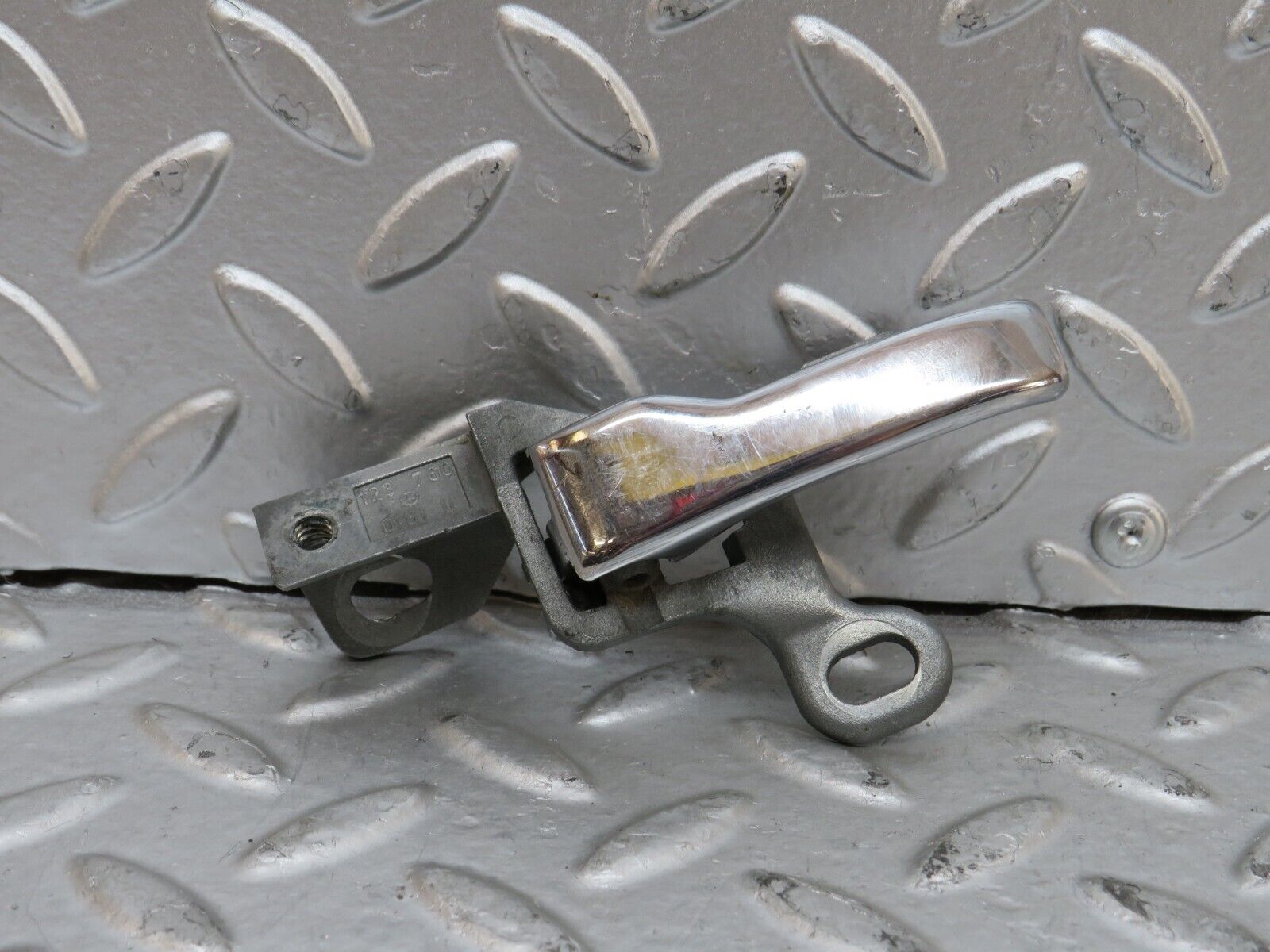 28286 Mercedes-Benz S123 240D Wagon Left Interior Door Handle 1237600161