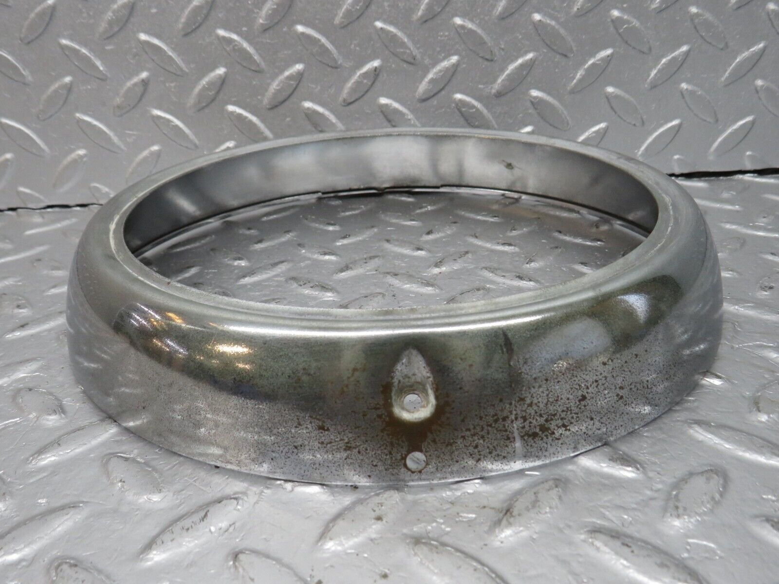 40508 Mercedes-Benz W110 230 Front Right Headlight Chrome Frame