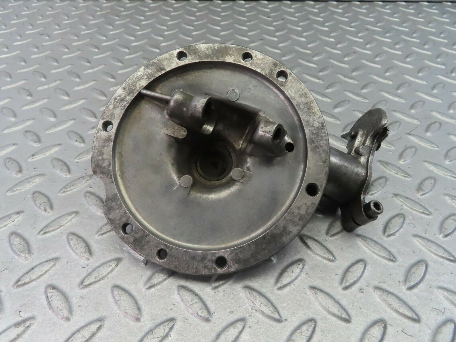 8611 Mercedes-Benz W108 Ignition Distributor Support 1271580215