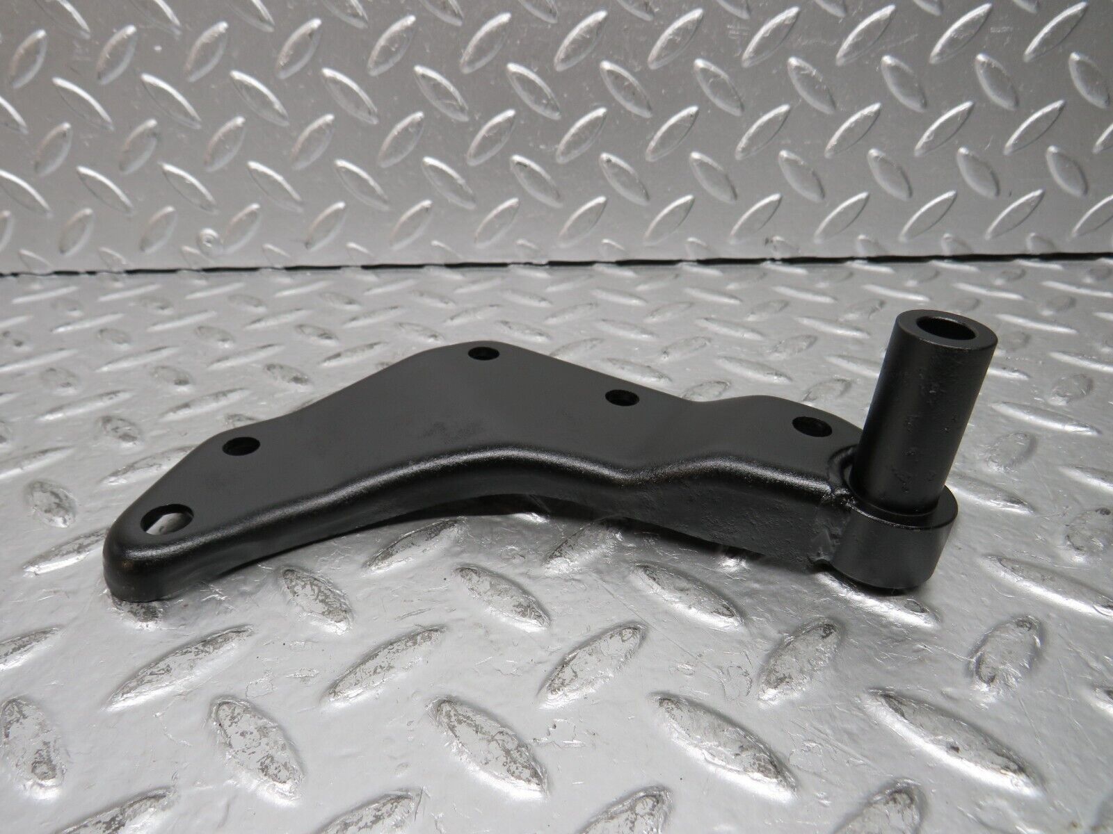 29909 Mercedes-Benz W123 230E Alternator Generator Bracket