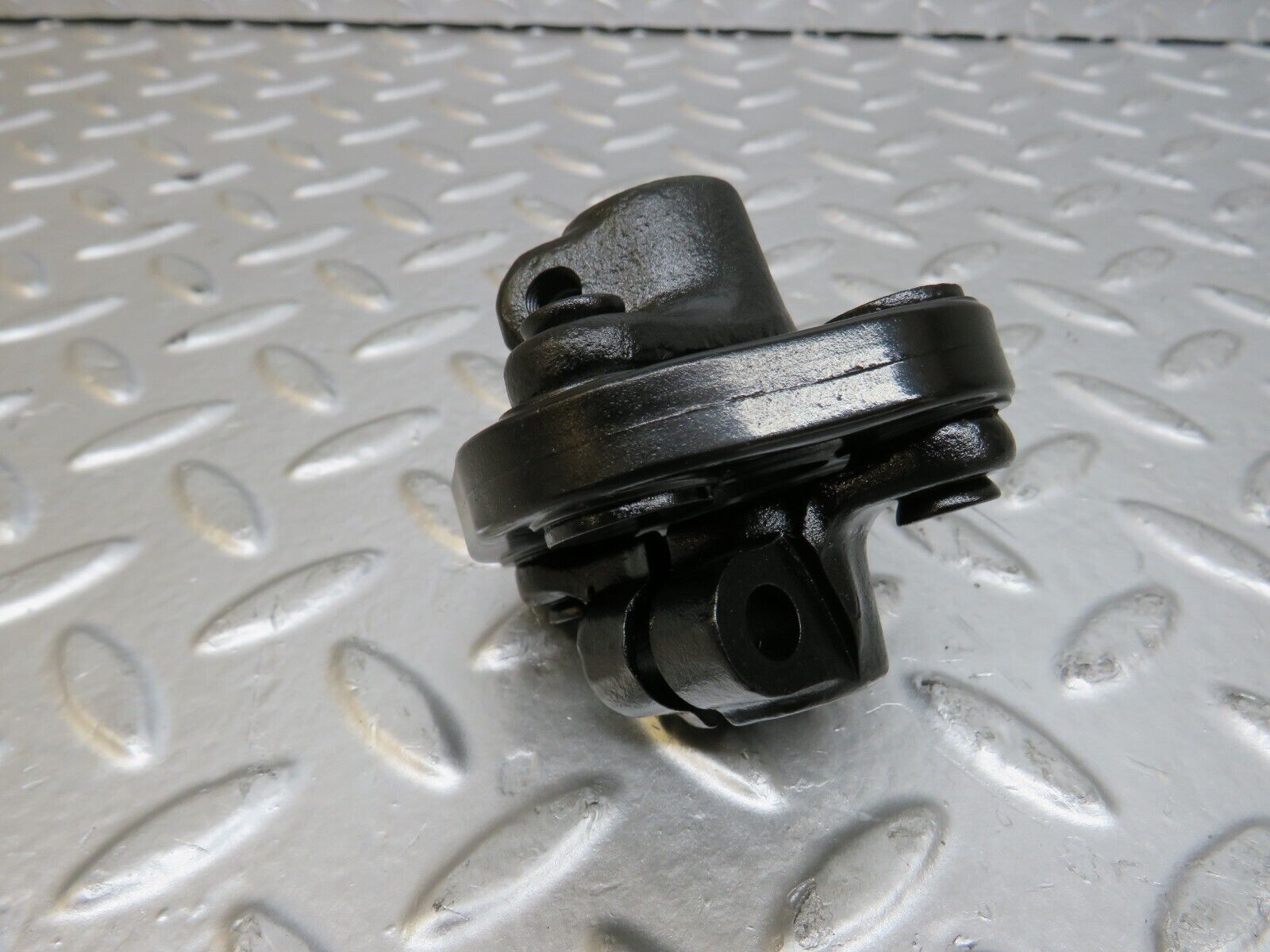 25430 Mercedes-Benz W123 200 Steering Column Lower Shaft Connector 1264620146