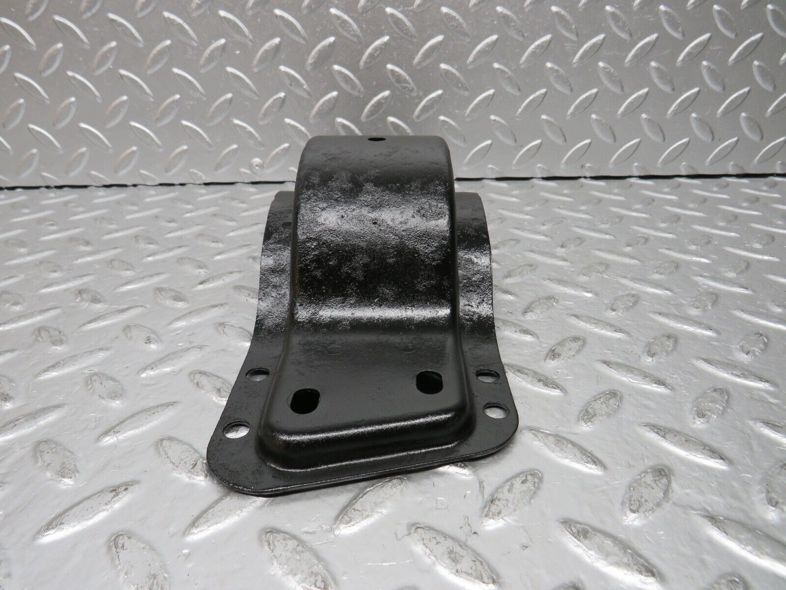 30175 Porsche 924 Cardan Shaft Prop Shaft Bracket