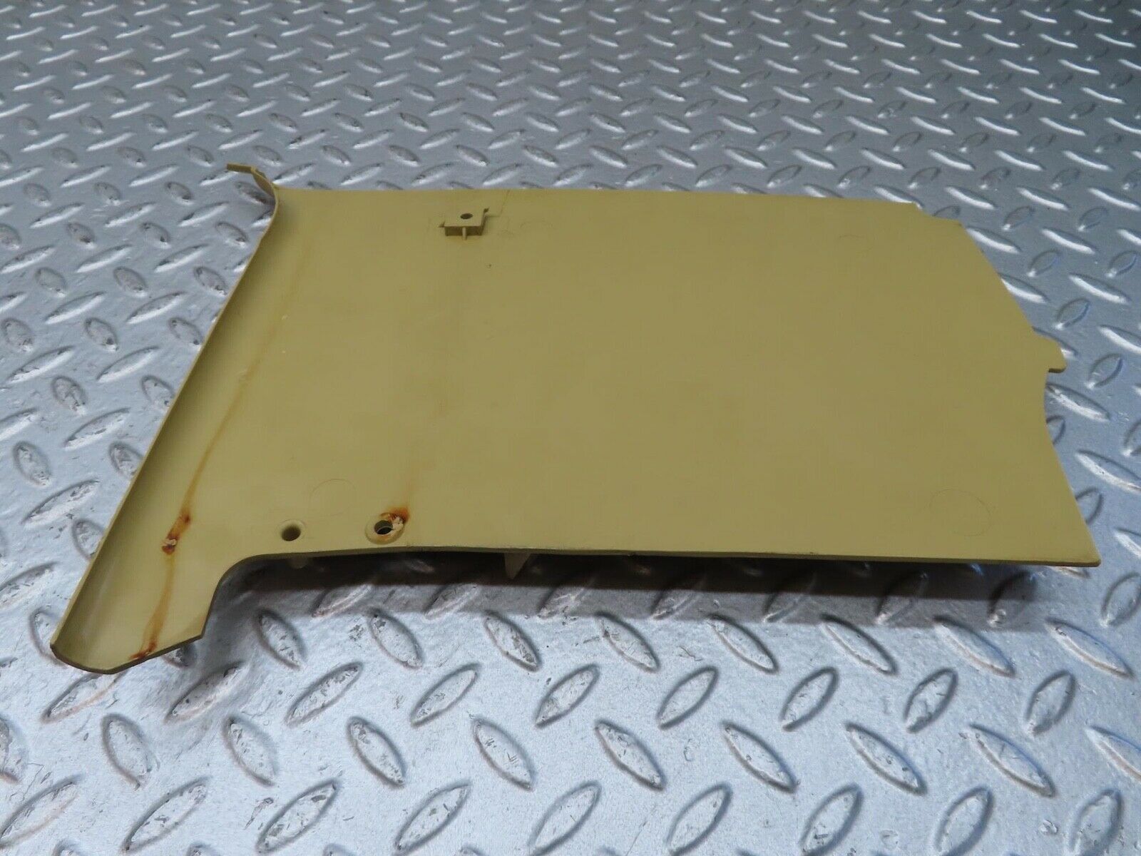 13476 Mercedes-Benz W123 200 Front Left Kick Panel Cream 1236880906