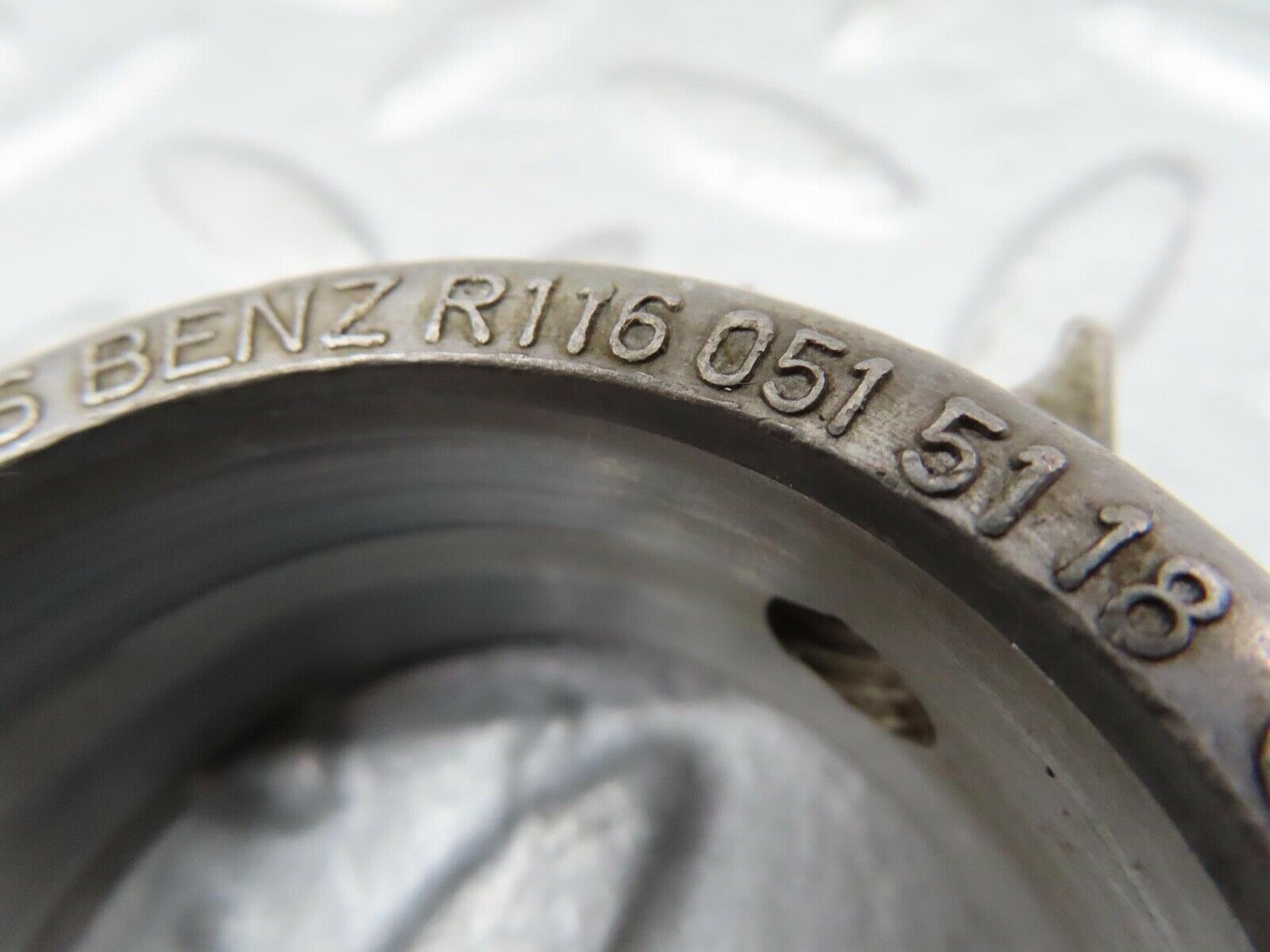 16715 Mercedes-Benz C107 380SLC Camshaft Tower Bearing 1160515118