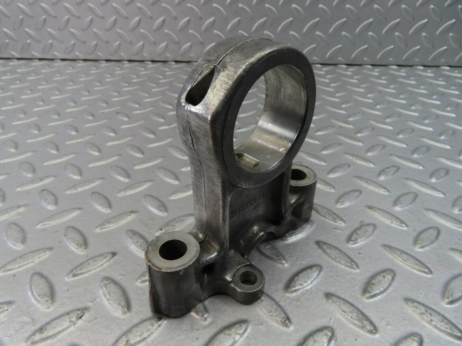 9008 Mercedes-Benz W108 Camshaft Tower Bearing 1140510016