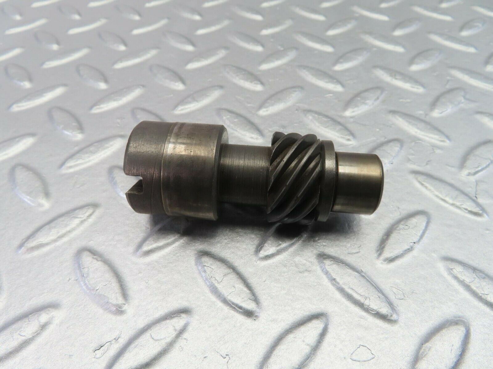 9821 Mercedes-Benz C123 280CE Coupe Ignition Distributor Housing 1101580515