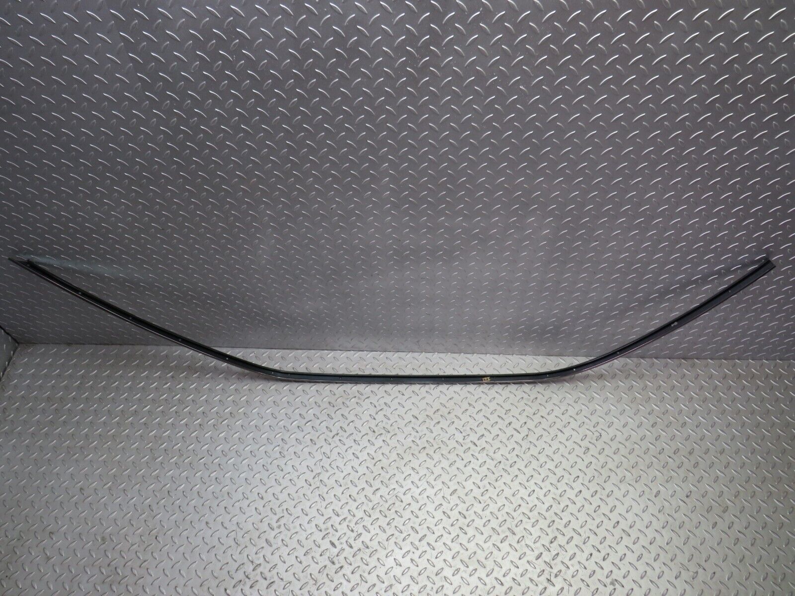 26625 Mercedes-Benz C124 220CE Coupe Roof Chrome Trim Right Side