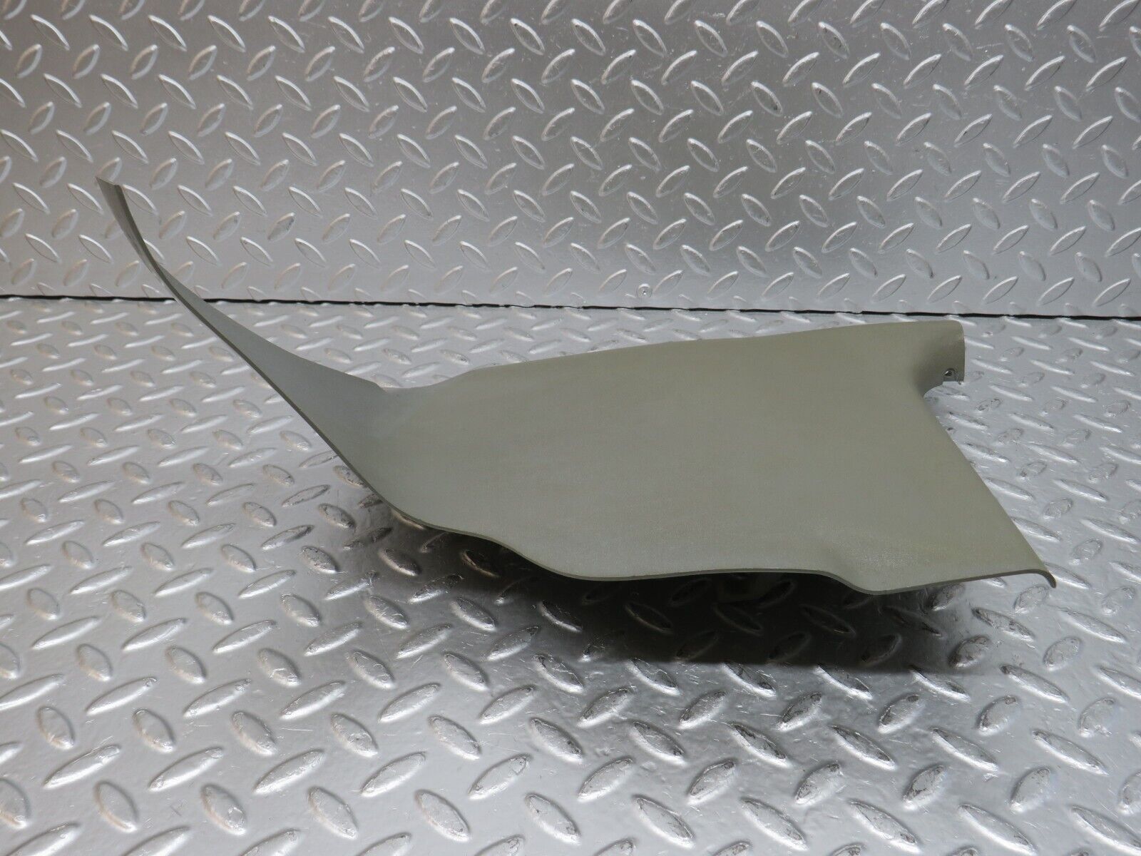 32353 Mercedes-Benz S124 300TE Front Left Kick Panel Trim Grey 1246880506