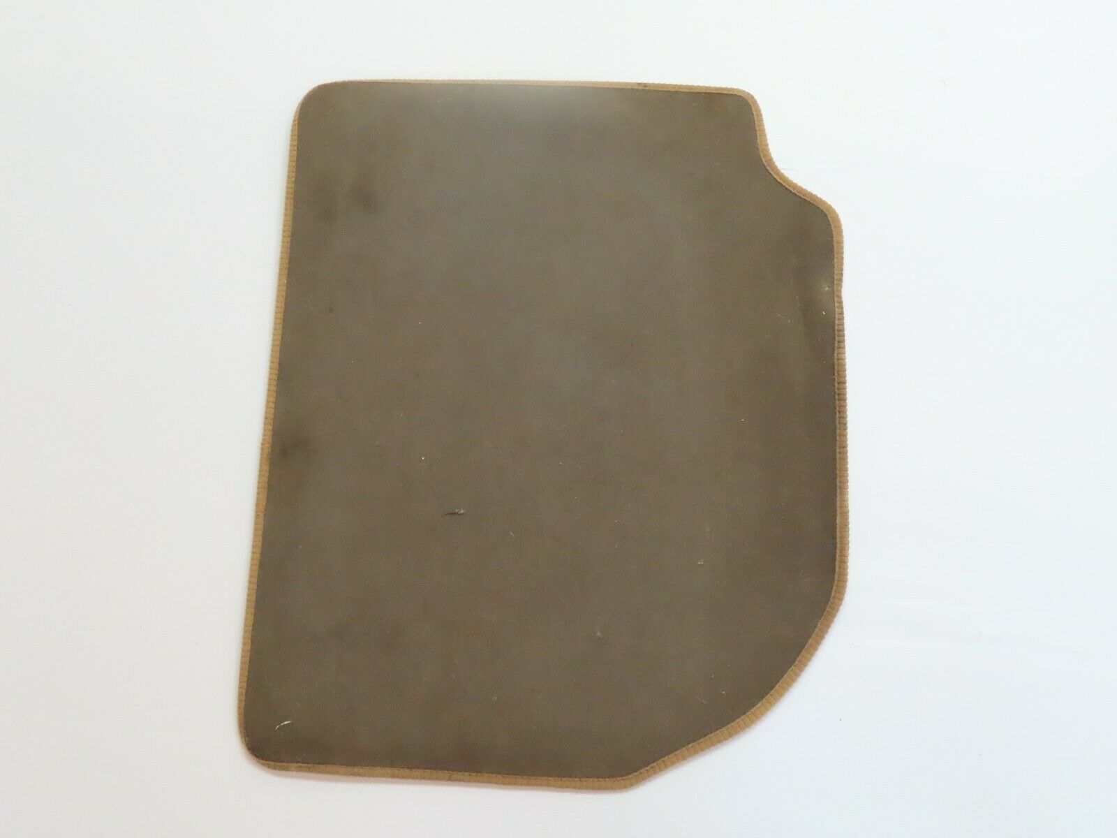 5456 Mercedes-Benz W124 230E Floor Carpet Beige