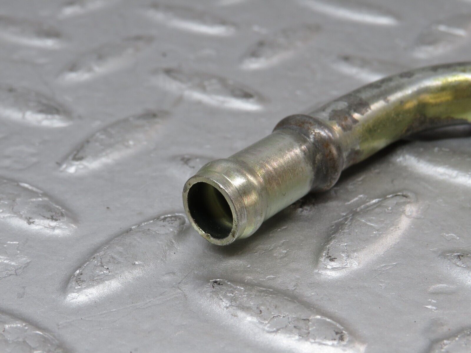 36306 Mercedes-Benz W126 420SE Power Steering Hose Pipe