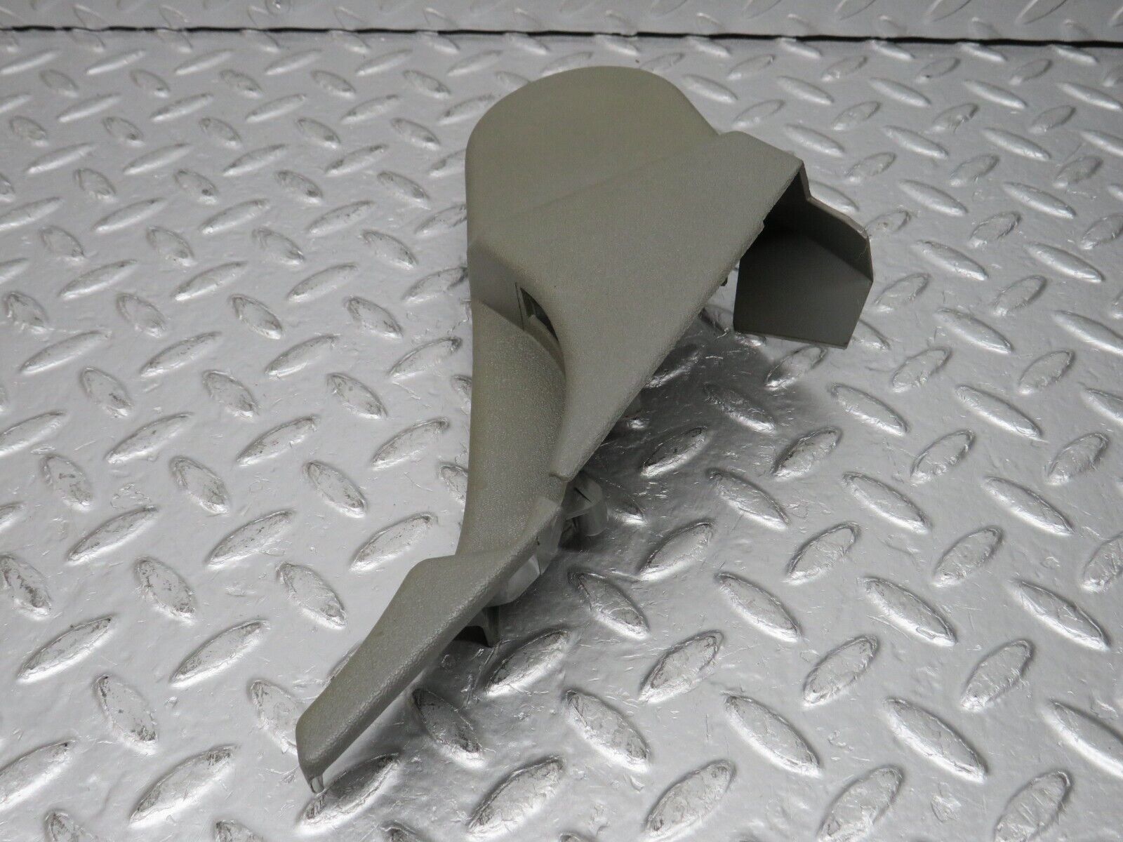 32601 Mercedes-Benz S124 300TE Front Right Driver Seat Trim Grey 1249182230