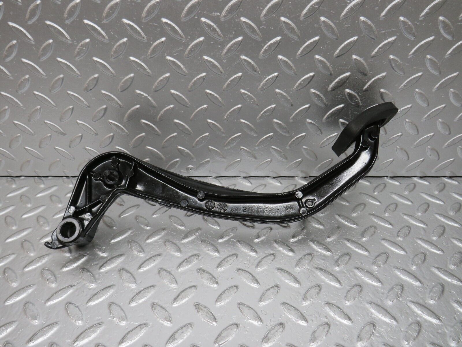 31350 Mercedes-Benz S124 220TE Clutch Pedal 1242900316 2012910282