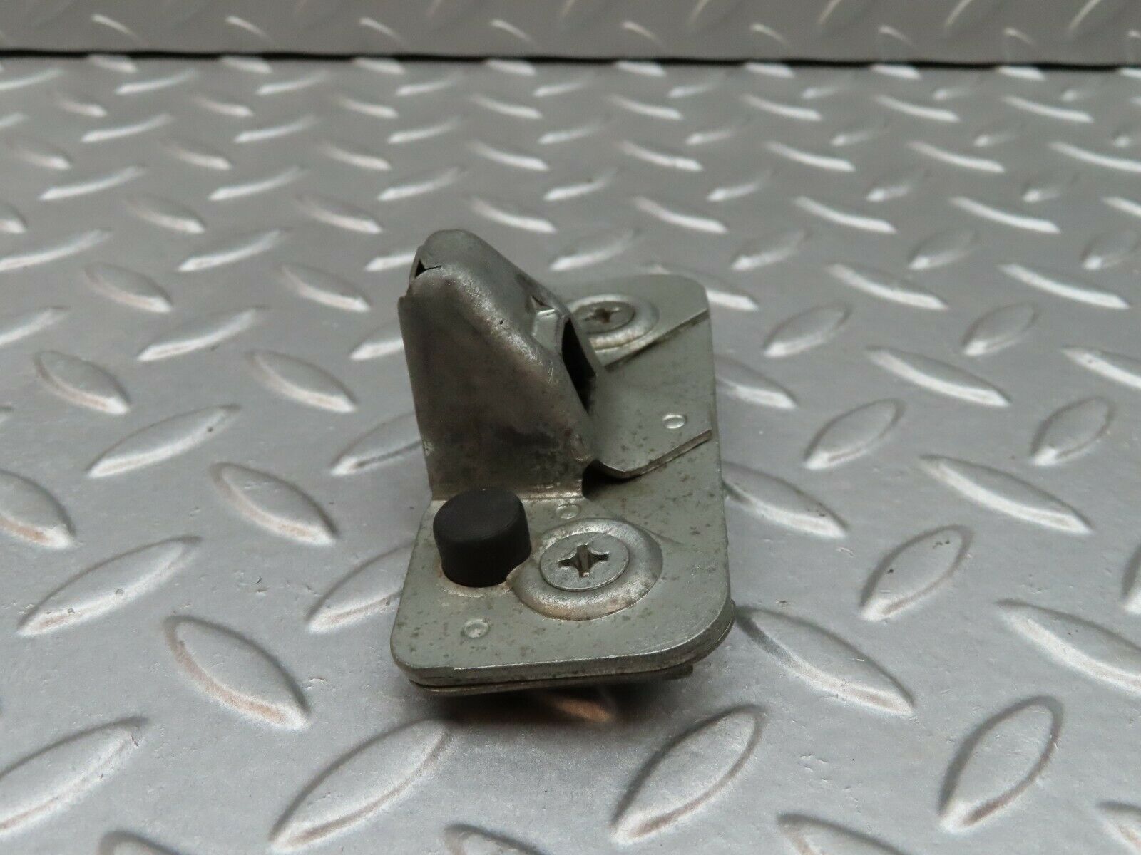 3407 Mercedes-Benz W108 280SE Boot Latch Lock