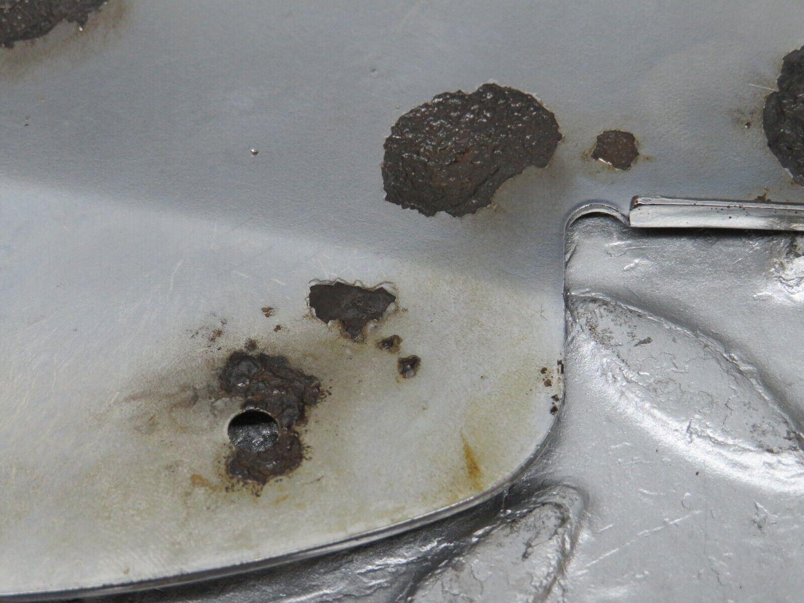 34358 Mercedes-Benz C126 380SEC Coupe Door Chrome Cover Left Side