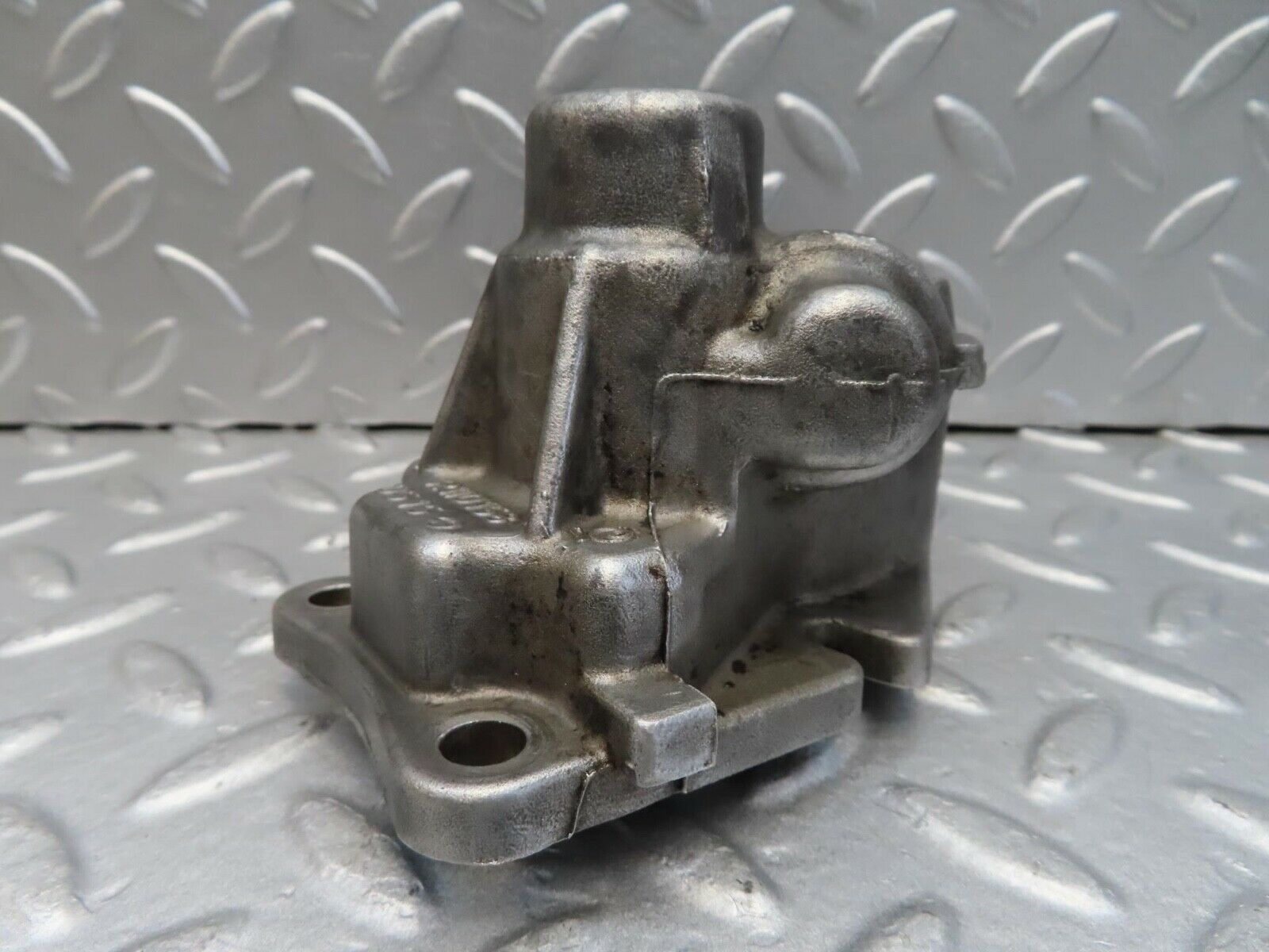 16030 Mercedes-Benz W123 280E Ignition Distributor Housing 1101580515