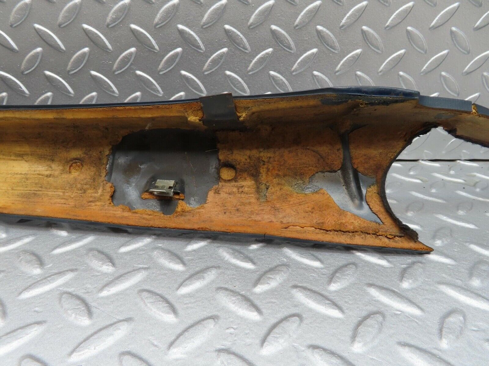 13947 Mercedes-Benz C107 280SLC A Pillar Cover Left Side Blue