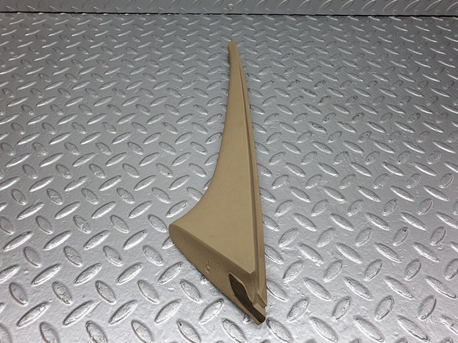 40935 Mercedes-Benz W126 300SE Rear Right Door Interior Trim Beige