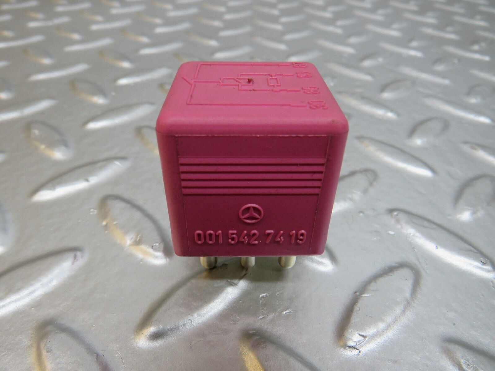 24680 Mercedes-Benz W140 S320 Multi Purpose Relay 0015427419
