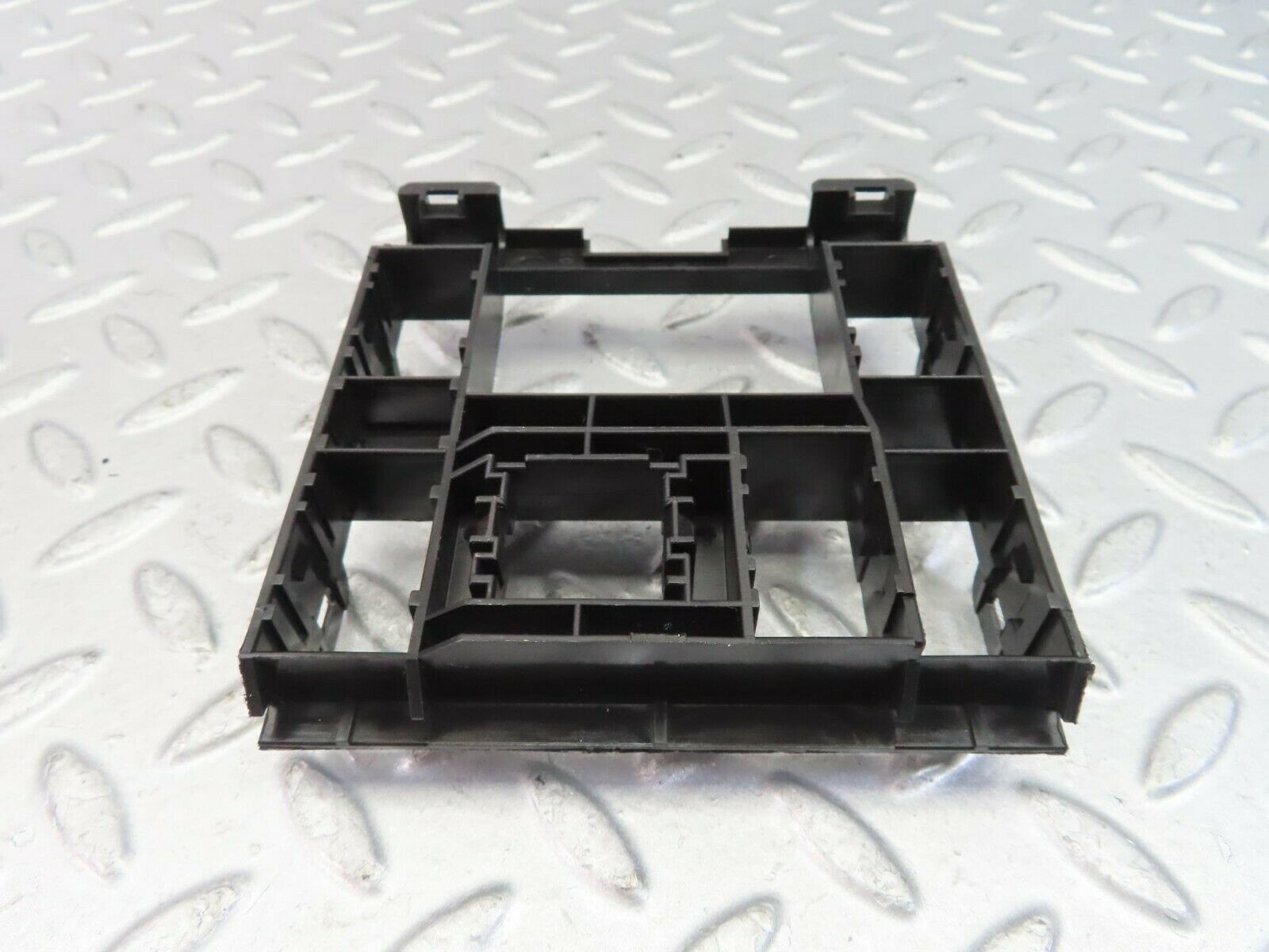 9420 Mercedes-Benz C124 300CE Coupe Centre Console Switch Frame 1248210171