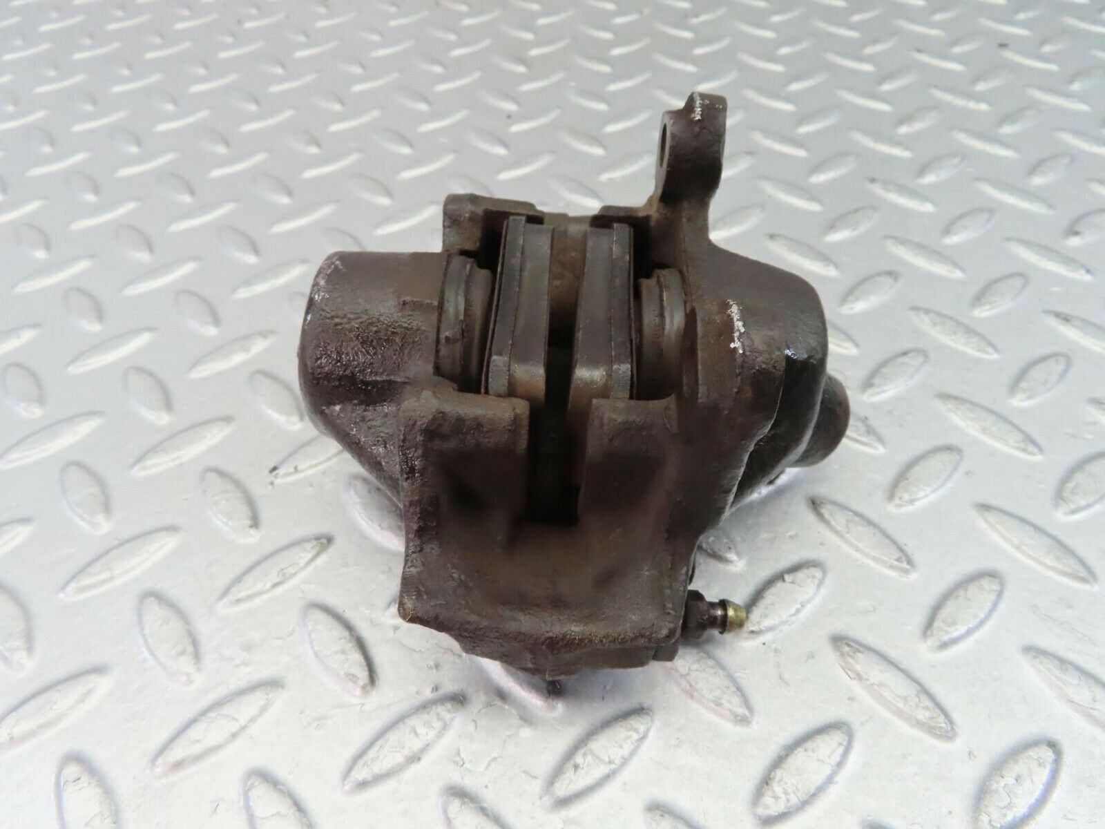 9339 Mercedes-Benz C124 300CE Coupe Rear Left Brake Caliper ATE