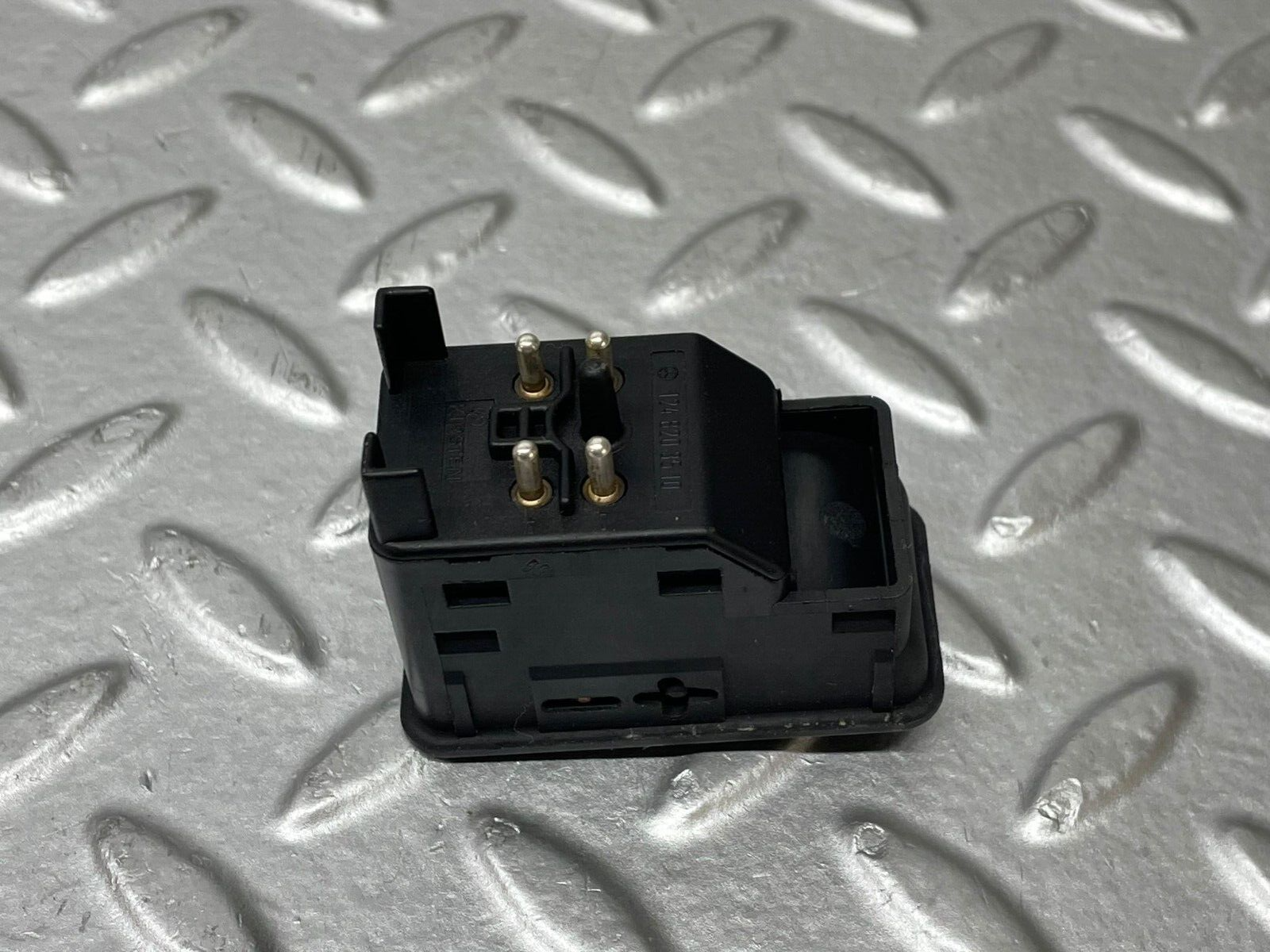 32374 Mercedes-Benz S124 300TE Wagon Sunroof Switch 1248203510